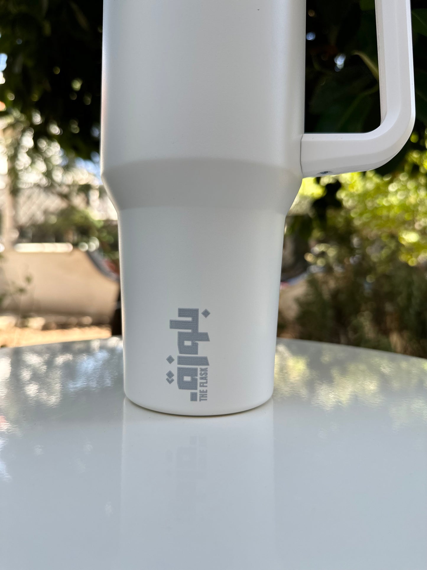 white Flask 1200ml