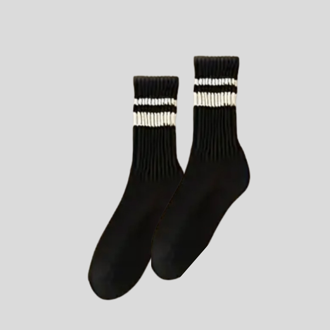 White unisex striped socks