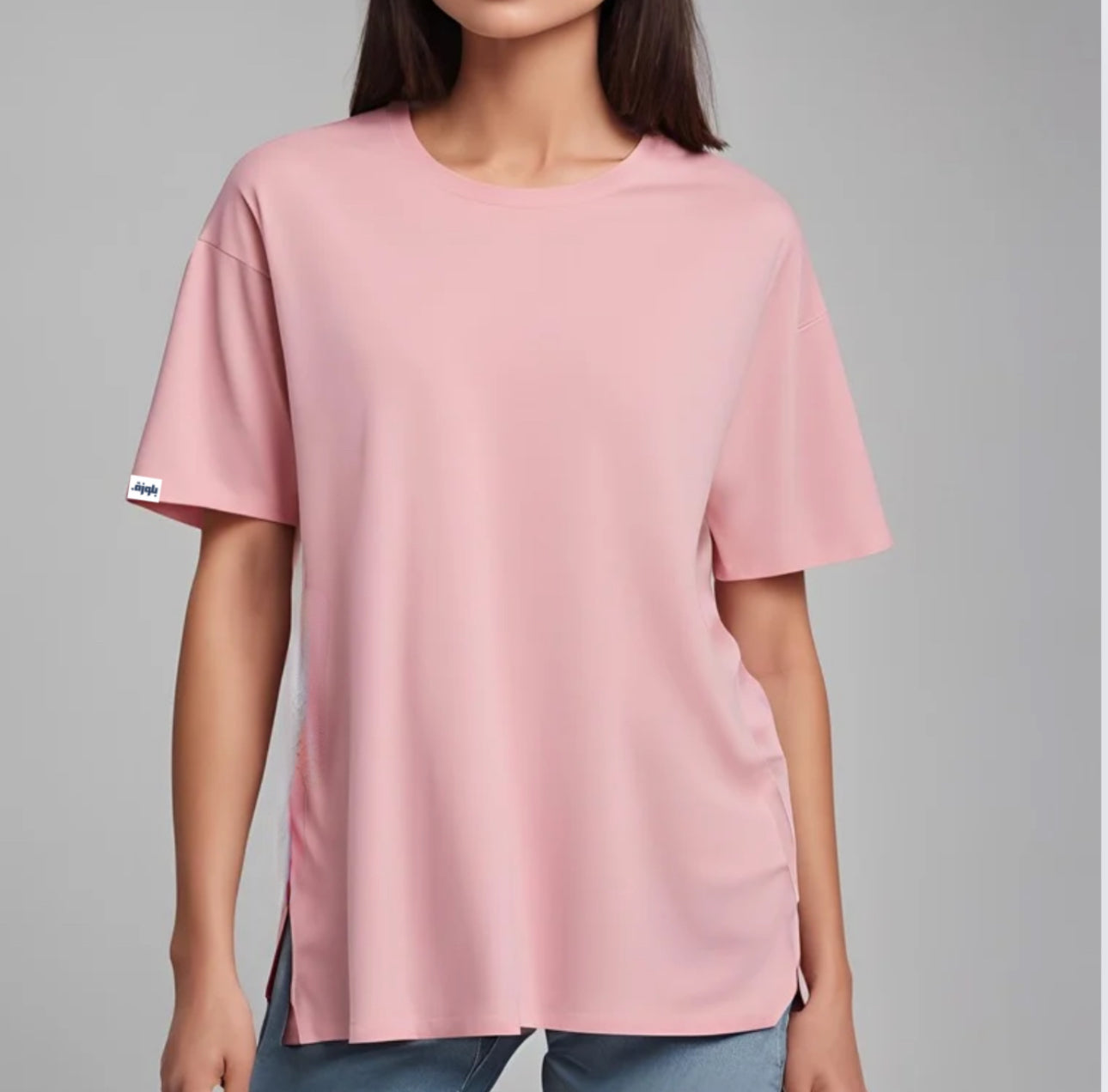 Woman short sleeve t-shirt with side cut (Available in 10 Colors)